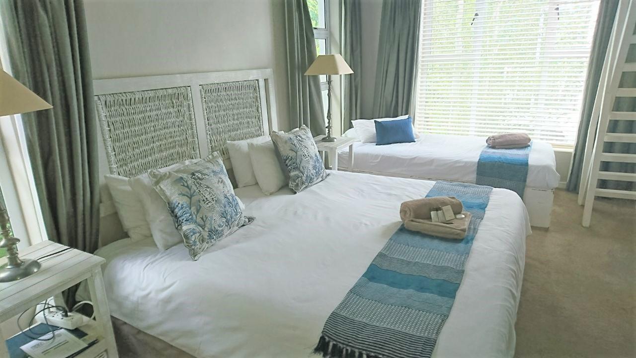 Indigo Moon Guesthouse Lichtenburg Bagian luar foto